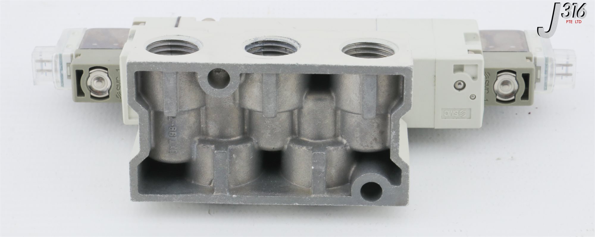 28877 SMC SOLENOID VALVE, 5 PORT, SYJ7000 SERIES SYJ7343-5LZ-02 | eBay 28877 SMC SOLENOID VALVE, 5 PORT, SYJ7000 SERIES SYJ7343-5LZ-02 | eBay